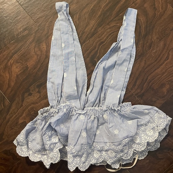 Open back top - Picture 2 of 2